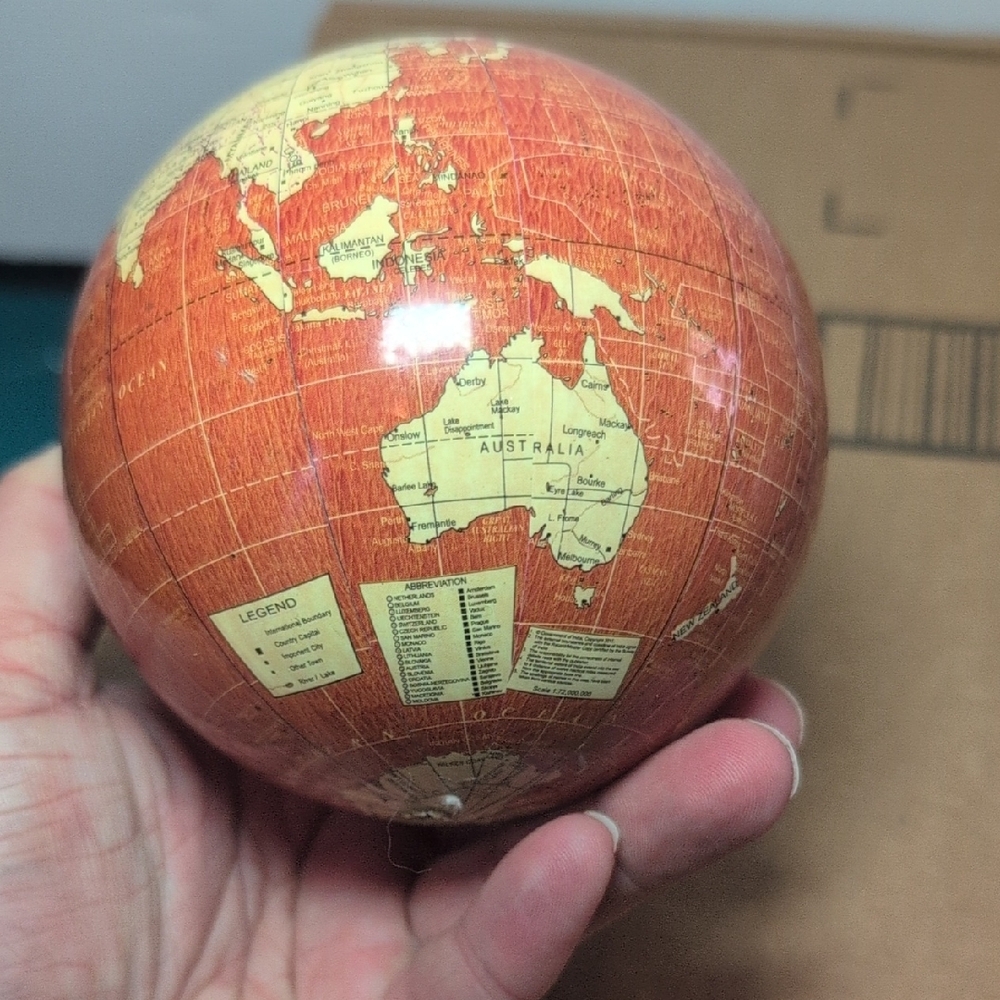 Vintage Style Globe Paperweight - Picture 7 of 7